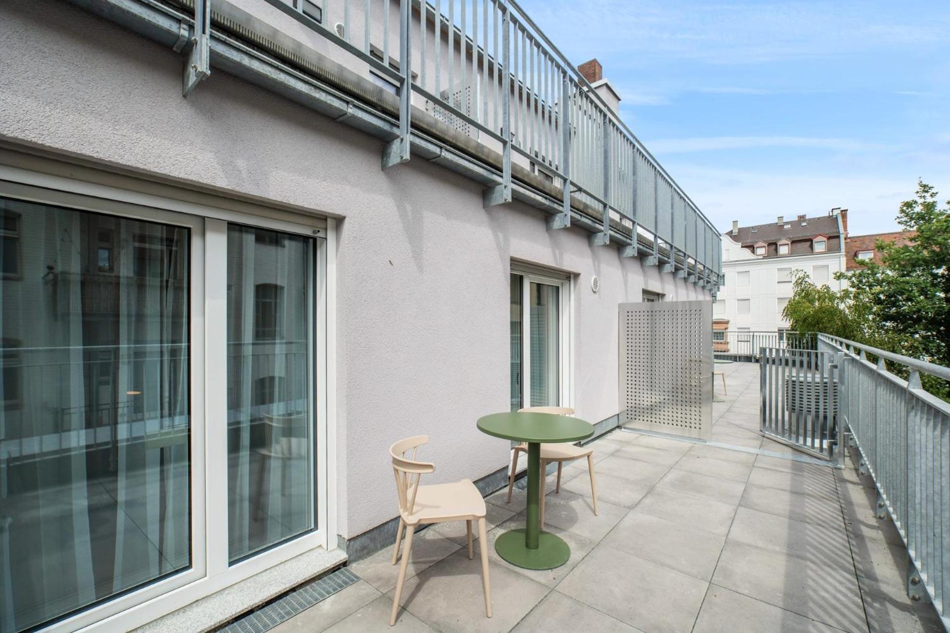 Limehome Nuremberg Celtisplatz Room photo
